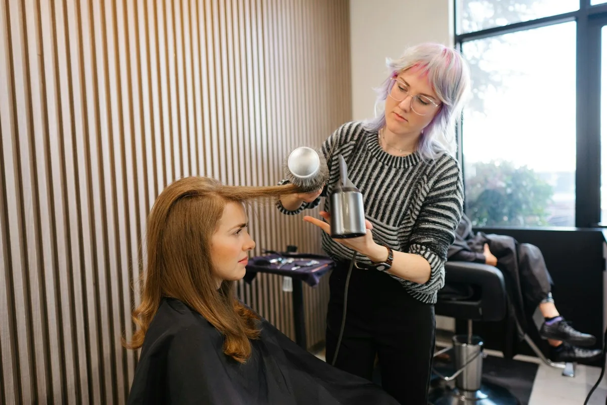 Barber chair and shop station representing local service SEO for barbershops